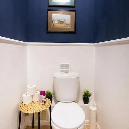 Apartamentet E Kendshme * Дуррес