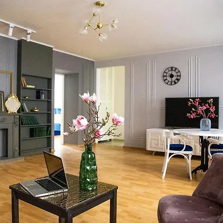 Apartamentet E Kendshme * Durrës
